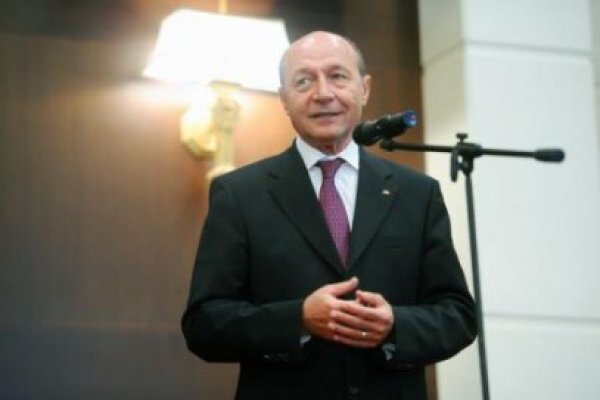 Băsescu: România este o ţară sigură, în care e bine să trăieşti